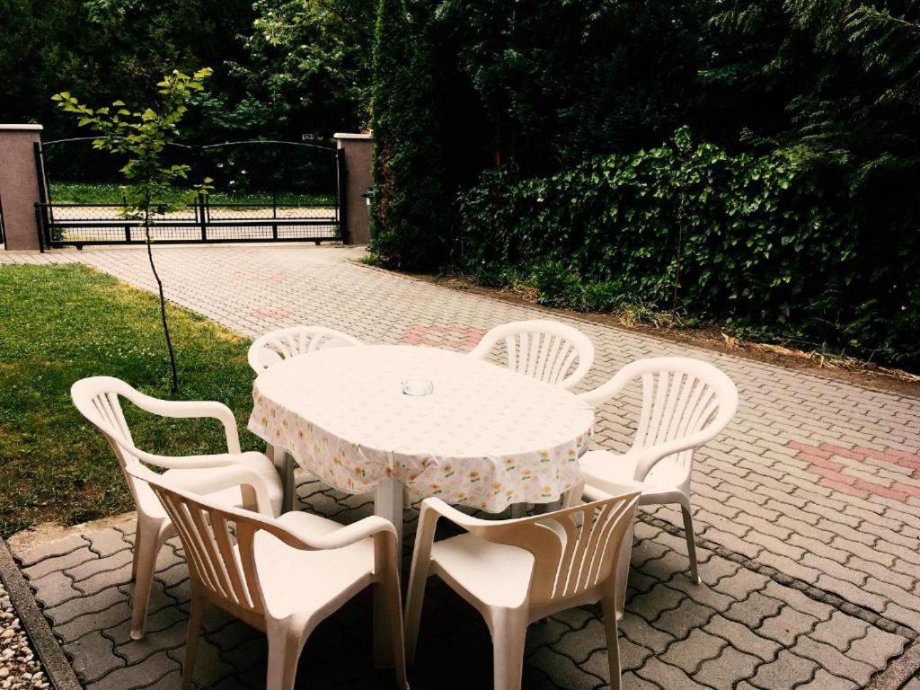 Lavender Apartment Siófok Eksteriør bilde